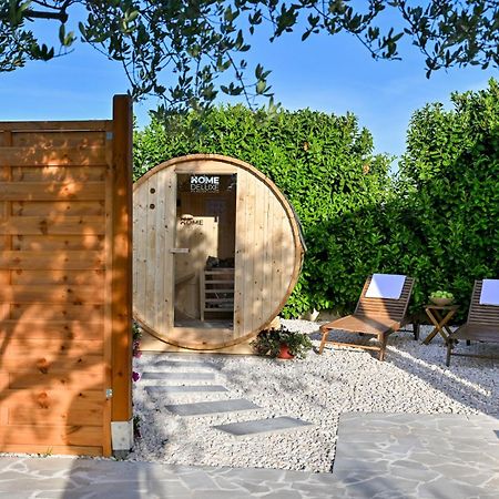 Holiday Home Aprilis With Pool, Jacuzzi And Sauna Galovac  Eksteriør bilde
