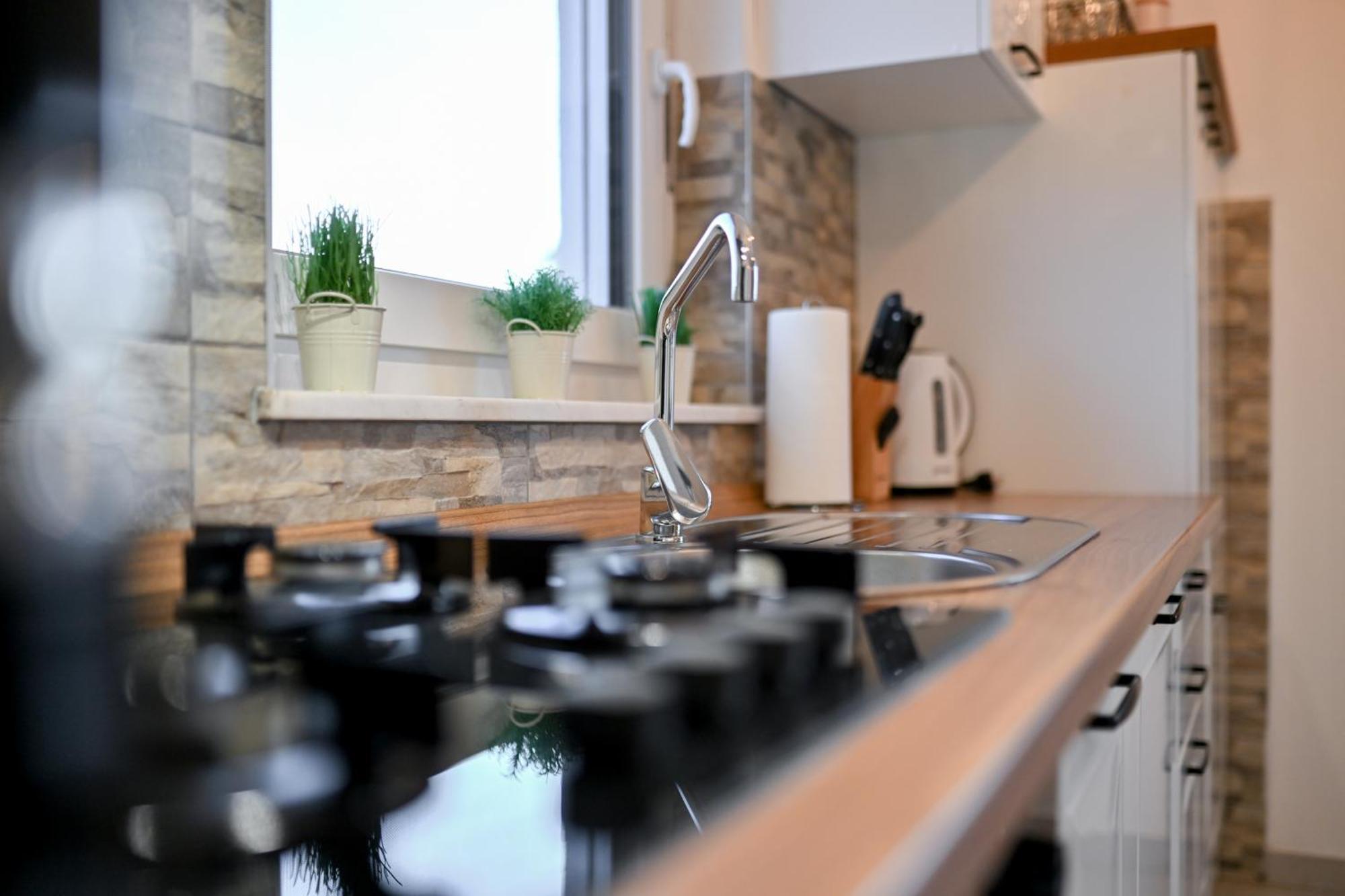 Holiday Home Aprilis With Pool, Jacuzzi And Sauna Galovac  Eksteriør bilde