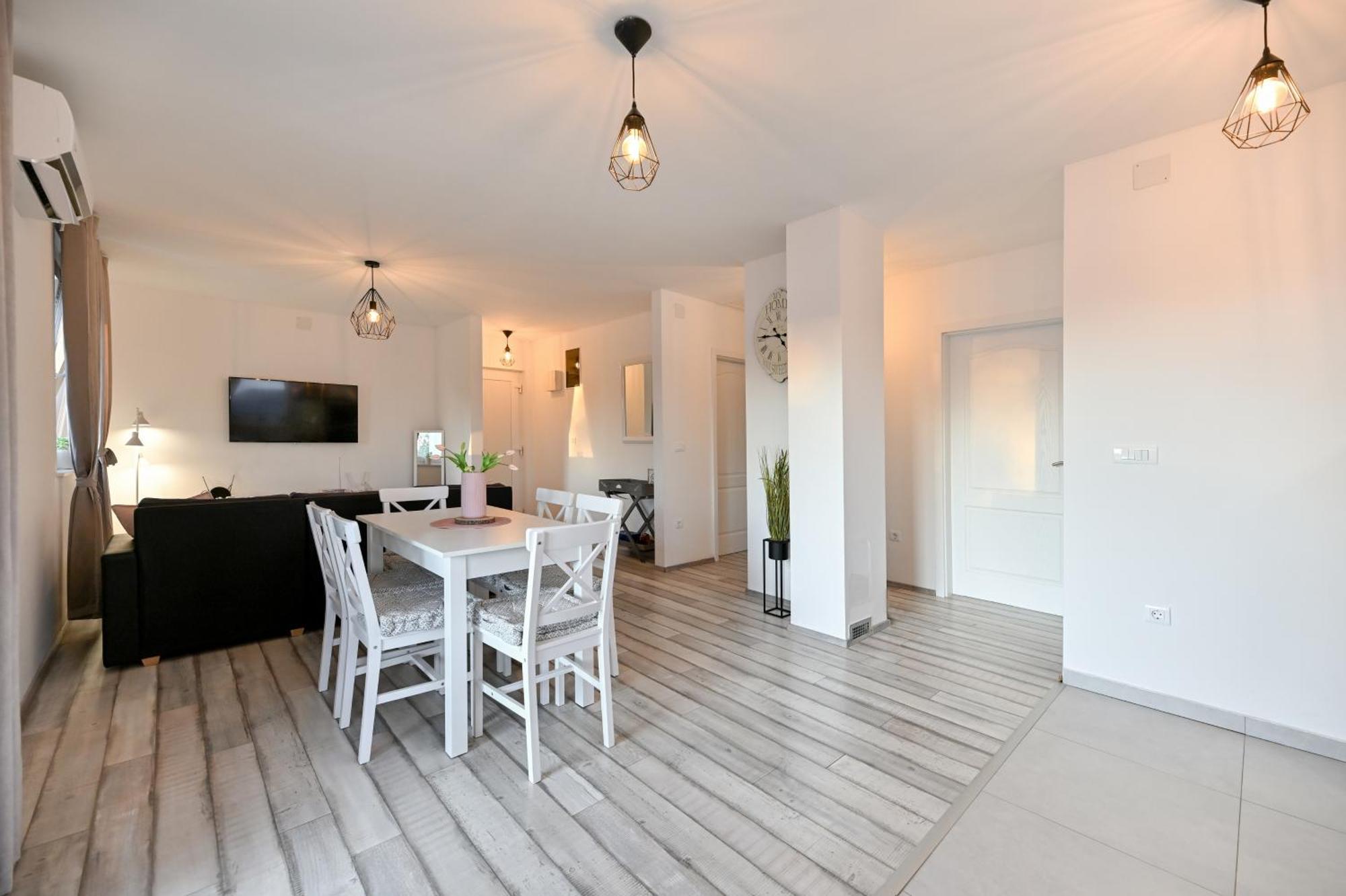 Holiday Home Aprilis With Pool, Jacuzzi And Sauna Galovac  Eksteriør bilde