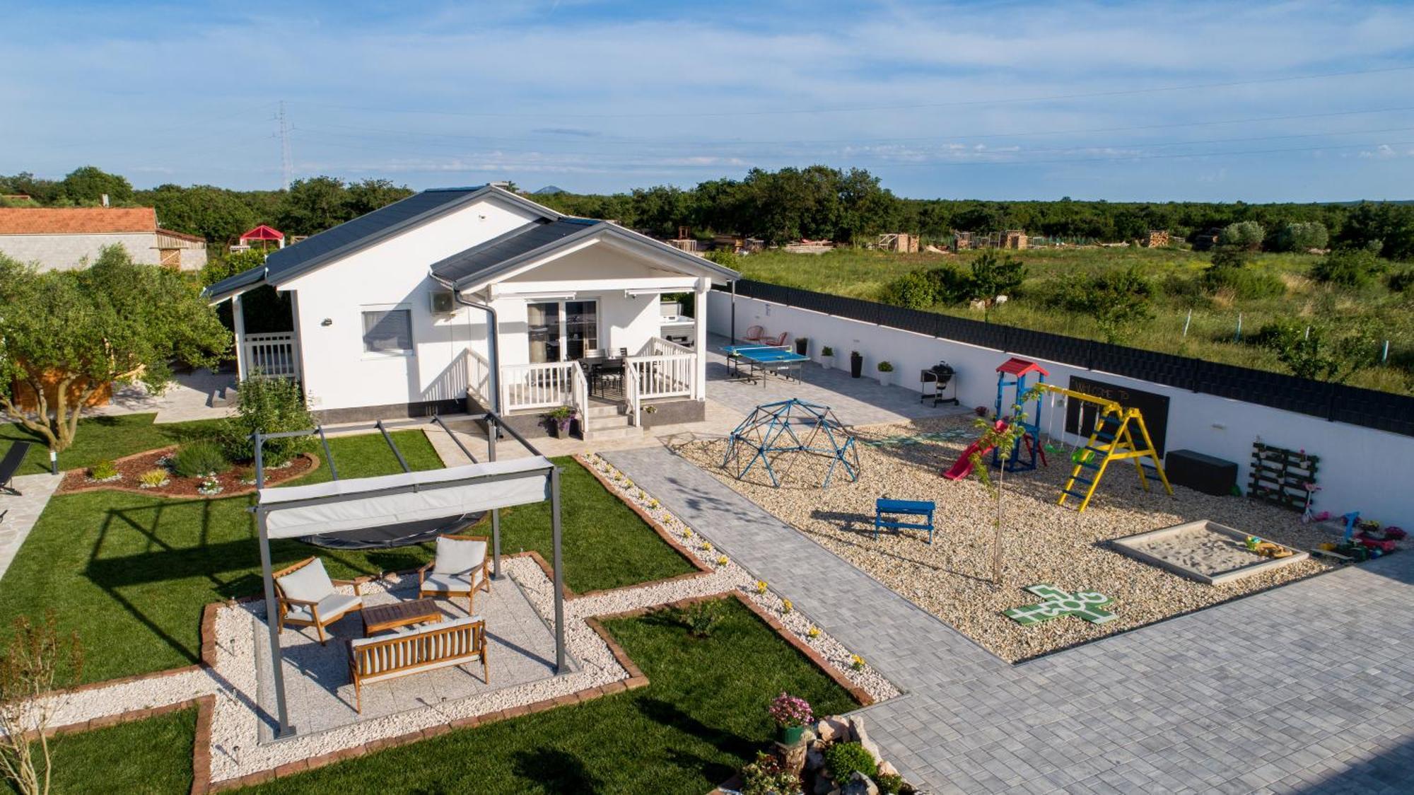 Holiday Home Aprilis With Pool, Jacuzzi And Sauna Galovac  Eksteriør bilde